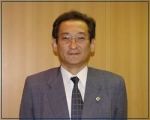 井上　清成 氏