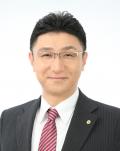 山田　哲生 氏